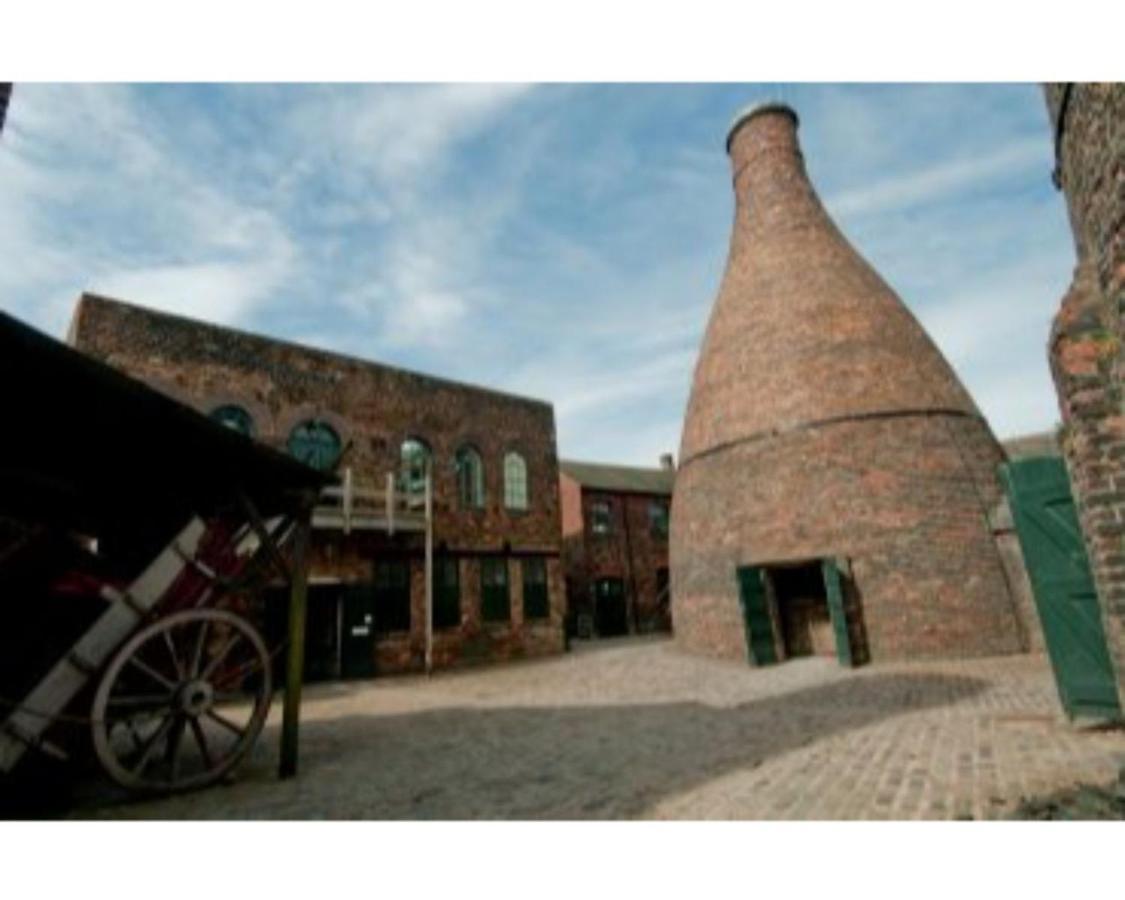 Townhouse @ Birks Street Stoke Stoke-on-Trent Exterior foto